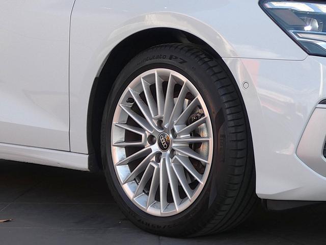 Ａ３セダン ３０ＴＦＳＩアドバンスド（14枚目）