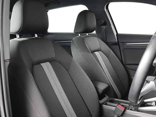 Ａ３セダン ３０ＴＦＳＩアドバンスド（30枚目）