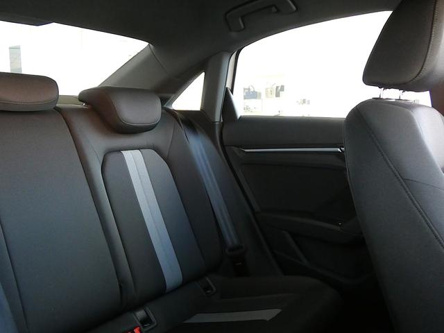 Ａ３セダン ３０ＴＦＳＩアドバンスド（52枚目）