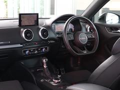 Ａ３セダン ３０ＴＦＳＩ　スポーツ 9700290A30250622W002 4