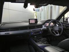 ������ץ뤫�ĵ�ǽŪ�ʥ����ǥ��餷����ɽ�����륤��ƥꥢ����åץ��饦��ɥǥ�����κ��Ѥˤ�ꡢŬ�٤ʥ����ȴ��ȡ��������򴶤��ʤ��������ؤι������⤤��٥�Ǽ¸����ޤ��� 4