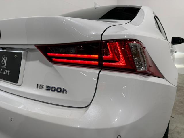 IS IS300h Fスポーツ 禁煙車/サンルーフ/内装キャメルレザー/ベンチレーター/シートヒーター/18インチAW/ナビ/TV/ETC/オートマチックハイビーム/クリアランスソナー/メモリーパワーシート/CD/ドライブレコーダー(18枚目)
