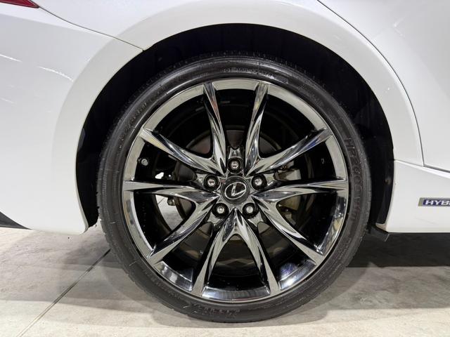 IS IS300h Fスポーツ 禁煙車/サンルーフ/内装キャメルレザー/ベンチレーター/シートヒーター/18インチAW/ナビ/TV/ETC/オートマチックハイビーム/クリアランスソナー/メモリーパワーシート/CD/ドライブレコーダー(19枚目)