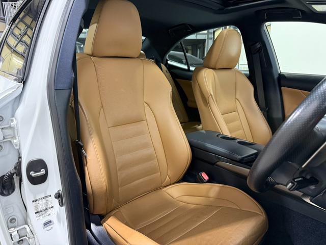 IS IS300h Fスポーツ 禁煙車/サンルーフ/内装キャメルレザー/ベンチレーター/シートヒーター/18インチAW/ナビ/TV/ETC/オートマチックハイビーム/クリアランスソナー/メモリーパワーシート/CD/ドライブレコーダー(26枚目)