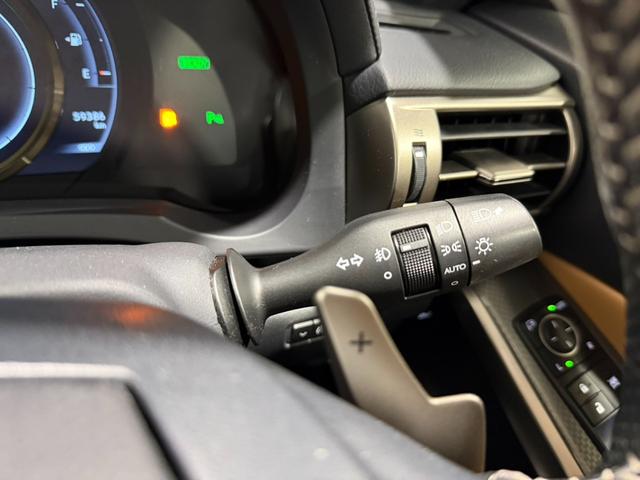 IS IS300h Fスポーツ 禁煙車/サンルーフ/内装キャメルレザー/ベンチレーター/シートヒーター/18インチAW/ナビ/TV/ETC/オートマチックハイビーム/クリアランスソナー/メモリーパワーシート/CD/ドライブレコーダー(34枚目)