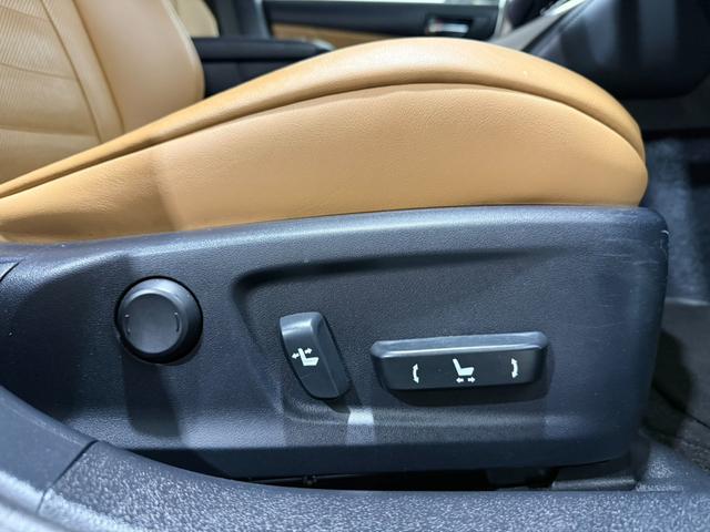 IS IS300h Fスポーツ 禁煙車/サンルーフ/内装キャメルレザー/ベンチレーター/シートヒーター/18インチAW/ナビ/TV/ETC/オートマチックハイビーム/クリアランスソナー/メモリーパワーシート/CD/ドライブレコーダー(55枚目)