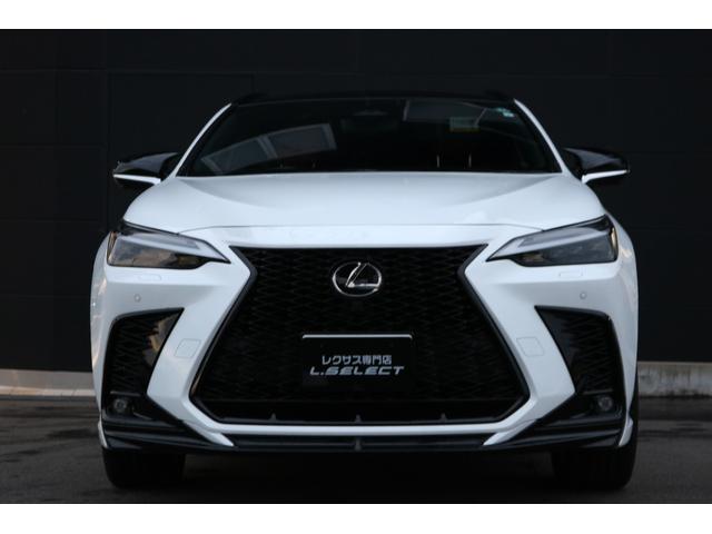 NX NX350h Fスポーツ ワンオーナー 禁煙車 TRDフルエアロ マクレビ パノラマSR パノラマビュー デジミラ オレンジキャリパー ルーフレール 赤黒革エアシート 前後シートヒーター BSM カラーHUD 後席電動格納(7枚目)