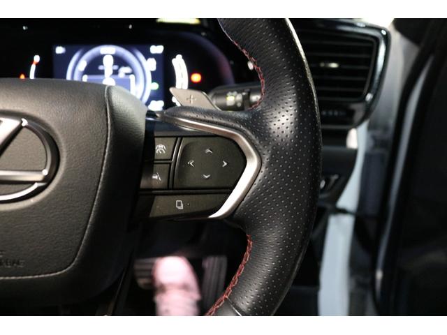 NX NX350h Fスポーツ ワンオーナー 禁煙車 TRDフルエアロ マクレビ パノラマSR パノラマビュー デジミラ オレンジキャリパー ルーフレール 赤黒革エアシート 前後シートヒーター BSM カラーHUD 後席電動格納(33枚目)