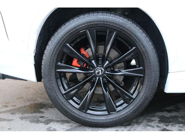 NX NX350h Fスポーツ ワンオーナー 禁煙車 TRDフルエアロ マクレビ パノラマSR パノラマビュー デジミラ オレンジキャリパー ルーフレール 赤黒革エアシート 前後シートヒーター BSM カラーHUD 後席電動格納(39枚目)