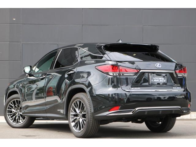 RX RX450h Fスポーツ 禁煙車 サンルーフ パノラマビュー 黒革エアシート シートヒーター クリアランスソナー カラーHUD BSM クルコン 三眼LEDヘッド ステアリングヒーター 後席電動格納 純正20インチAW(8枚目)