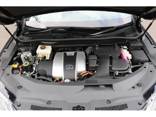 RX RX450h Fスポーツ 禁煙車 サンルーフ パノラマビュー 黒革エアシート シートヒーター クリアランスソナー カラーHUD BSM クルコン 三眼LEDヘッド ステアリングヒーター 後席電動格納 純正20インチAW(21枚目)