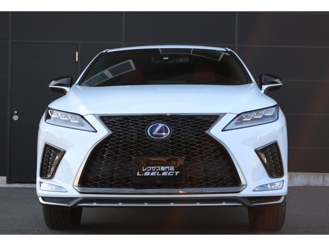 RX RX450h Fスポーツ 禁煙車 サンルーフ パノラマビュー 三眼LED クリアランスソナー 赤革エアシート 前後シートヒーター BSM カラーHUD メモリ付きパワーシート クルコン 後席電動格納 純正20インチAW(7枚目)