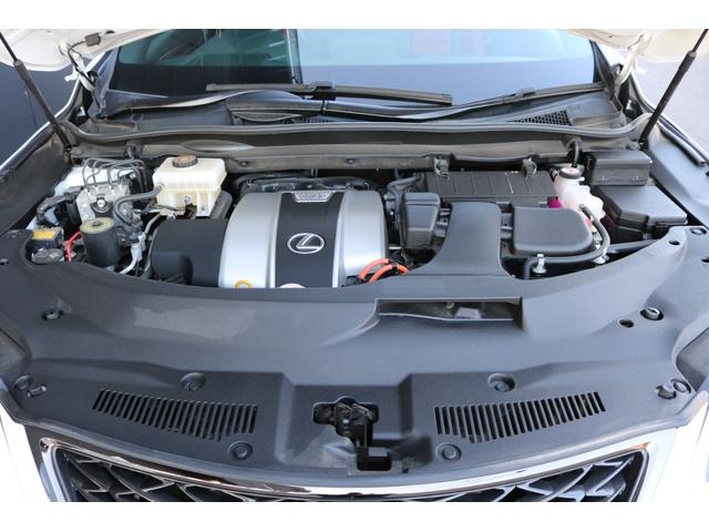 RX RX450h Fスポーツ 禁煙車 サンルーフ パノラマビュー 三眼LED クリアランスソナー 赤革エアシート 前後シートヒーター BSM カラーHUD メモリ付きパワーシート クルコン 後席電動格納 純正20インチAW(23枚目)
