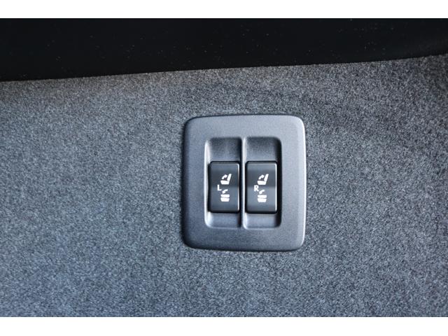 RX RX450h Fスポーツ 禁煙車 サンルーフ パノラマビュー 三眼LED クリアランスソナー 赤革エアシート 前後シートヒーター BSM カラーHUD メモリ付きパワーシート クルコン 後席電動格納 純正20インチAW(37枚目)