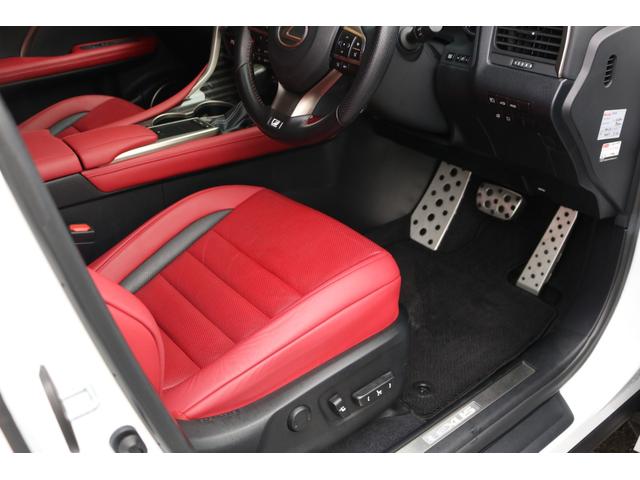 RX RX450h Fスポーツ 禁煙車 TRDフルエアロ・マフラー パノラマSR ルーフレール パノラマビュー 三眼LED クリアランスソナー 赤革エアシート 前後シートヒーター BSM カラーHUD 純正20インチAW(15枚目)