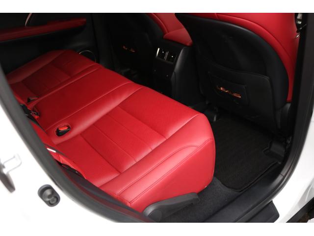 RX RX450h Fスポーツ 禁煙車 TRDフルエアロ・マフラー パノラマSR ルーフレール パノラマビュー 三眼LED クリアランスソナー 赤革エアシート 前後シートヒーター BSM カラーHUD 純正20インチAW(19枚目)