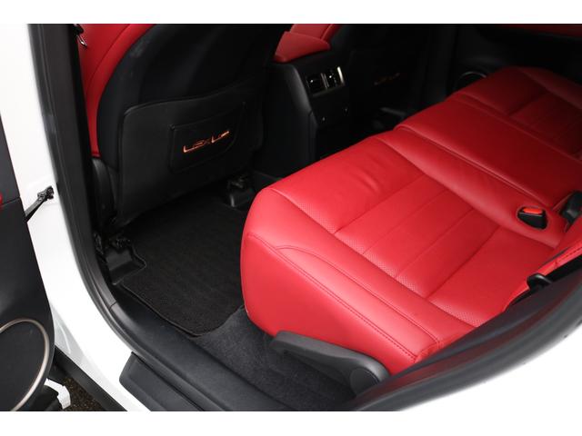 RX RX450h Fスポーツ 禁煙車 TRDフルエアロ・マフラー パノラマSR ルーフレール パノラマビュー 三眼LED クリアランスソナー 赤革エアシート 前後シートヒーター BSM カラーHUD 純正20インチAW(21枚目)