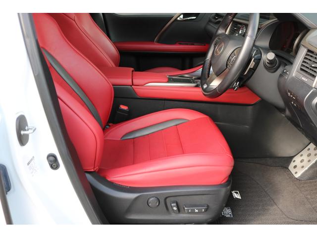 ＲＸ ＲＸ３００　Ｆスポーツ　ワンオーナー　禁煙車　ＳＲ　パノラマビュー　クリアランスソナー　三眼ＬＥＤ　ＢＳＭ　カラーＨＵＤ　赤革エアシート　前後シートヒーター　メモリ付きパワーシート　クルコン　後席電動格納　純正２０インチＡＷ（14枚目）