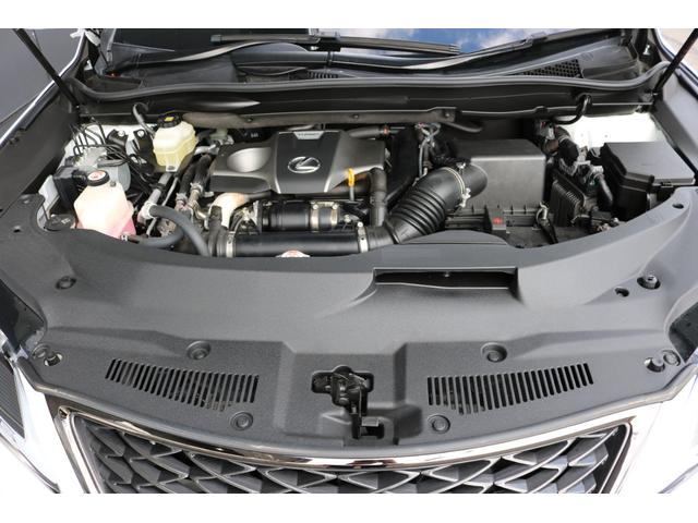 ＲＸ ＲＸ３００　Ｆスポーツ　ワンオーナー　禁煙車　ＳＲ　パノラマビュー　クリアランスソナー　三眼ＬＥＤ　ＢＳＭ　カラーＨＵＤ　赤革エアシート　前後シートヒーター　メモリ付きパワーシート　クルコン　後席電動格納　純正２０インチＡＷ（23枚目）