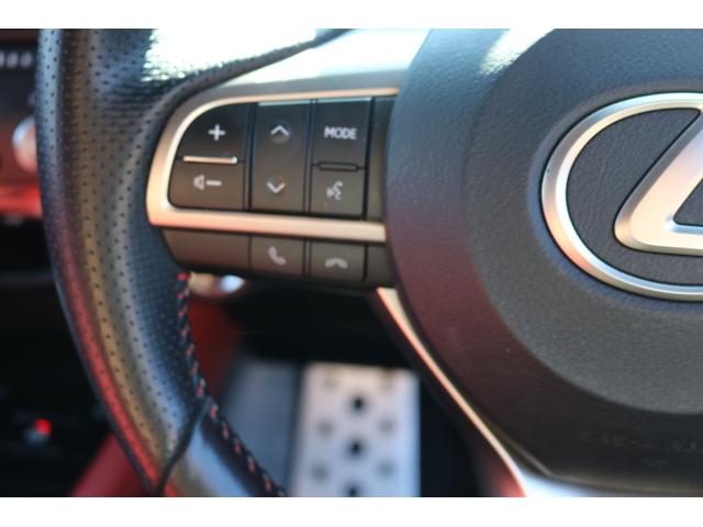 ＲＸ ＲＸ３００　Ｆスポーツ　ワンオーナー　禁煙車　ＳＲ　パノラマビュー　クリアランスソナー　三眼ＬＥＤ　ＢＳＭ　カラーＨＵＤ　赤革エアシート　前後シートヒーター　メモリ付きパワーシート　クルコン　後席電動格納　純正２０インチＡＷ（32枚目）