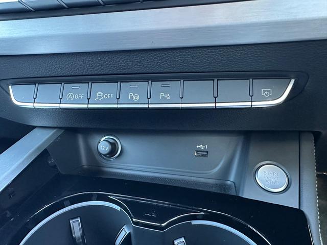Ａ４アバント ３５ＴＦＳＩ　Ｓライン　★３６０°カメラ★アダプティブクルーズコントロール★前後ドライブレコーダー（47枚目）
