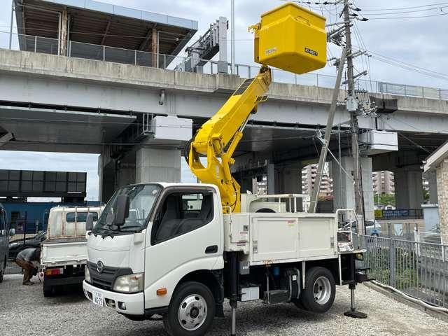 デュトロ 　高所作業車　タダノＡＴ－８０ＴＴ高所作業車ＦＲＰバケット（24枚目）