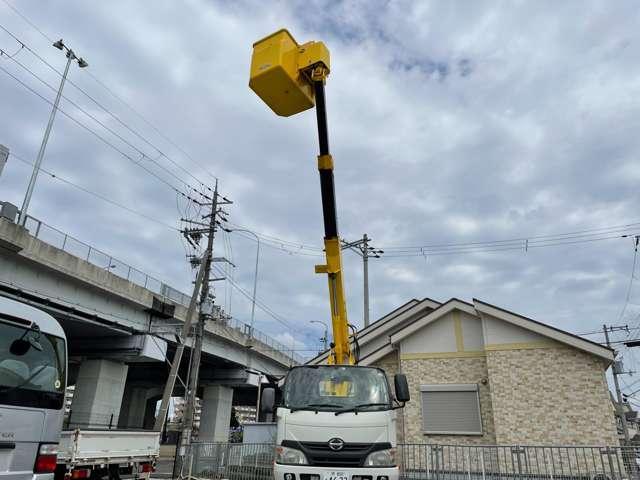 デュトロ 　高所作業車　タダノＡＴ－８０ＴＴ高所作業車ＦＲＰバケット（25枚目）