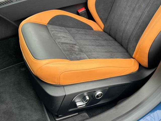 ギブリ トロフェオ　認定保証　１オーナー　禁煙車　ブラックキャリパー　純正２１ＡＷ　レザーシート　ナビ　ＴＶ　ＥＴＣ　コーナーセンサー　ブラインドスポットモニター　ＬＥＤヘッドライト　記録簿　電動リアゲート　バックカメラ（46枚目）