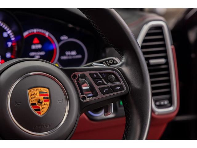 カイエン ターボ(49枚目)