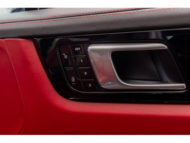 カイエン ターボ(67枚目)