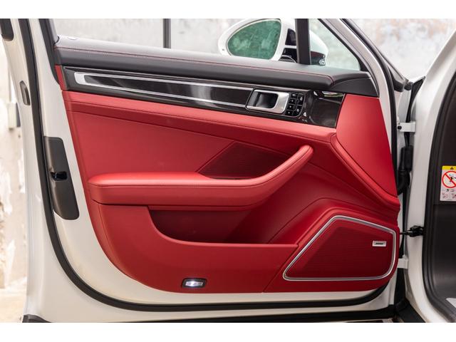 パナメーラ ターボS(58枚目)