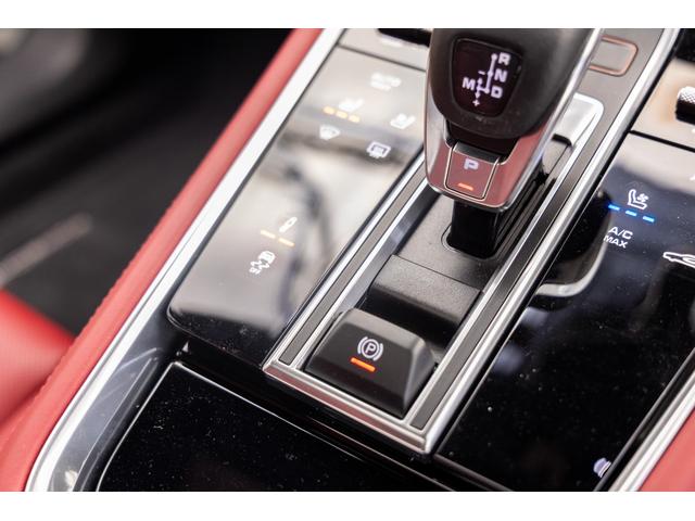 パナメーラ ターボS(69枚目)