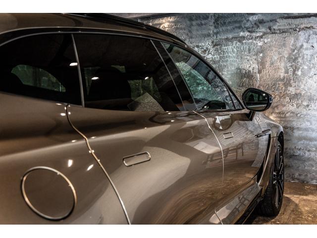 DBX ベースグレード(38枚目)