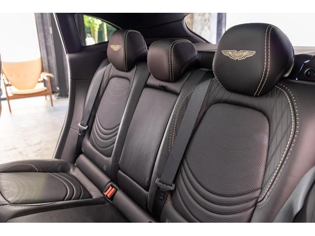 DBX ベースグレード(60枚目)