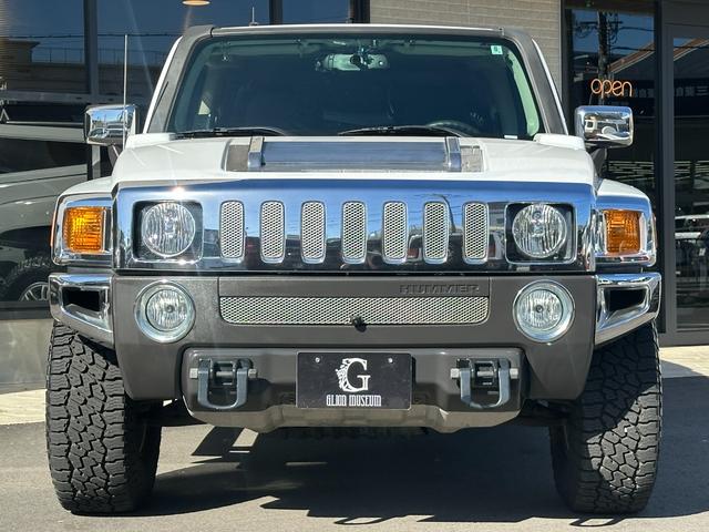 ハマーＨ３Ｔ 　２００９ｙモデル　新車並行　４ＷＤ　ワンオーナー　ブラックインテリア　スラントバック　純正サイドステップ　パナソニック製（ＣＮ－Ｆ１Ｘ１０ＢＨＤ）フルセグメモリーナビ　バックカメラ（2枚目）