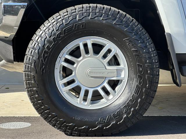 ハマーＨ３Ｔ 　２００９ｙモデル　新車並行　４ＷＤ　ワンオーナー　ブラックインテリア　スラントバック　純正サイドステップ　パナソニック製（ＣＮ－Ｆ１Ｘ１０ＢＨＤ）フルセグメモリーナビ　バックカメラ（13枚目）