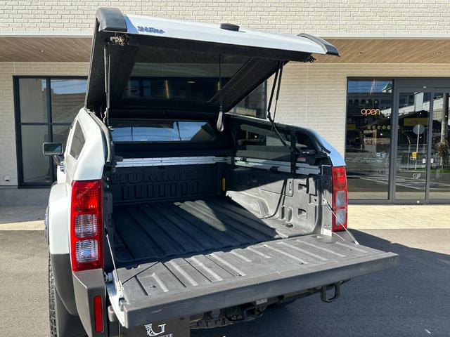 ハマーＨ３Ｔ 　２００９ｙモデル　新車並行　４ＷＤ　ワンオーナー　ブラックインテリア　スラントバック　純正サイドステップ　パナソニック製（ＣＮ－Ｆ１Ｘ１０ＢＨＤ）フルセグメモリーナビ　バックカメラ（23枚目）