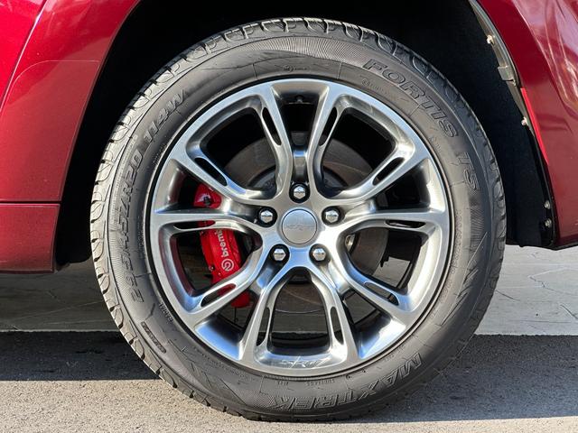 ジープ・グランドチェロキー SRT8 2019yモデル 正規ディーラー車 ワンオーナー パノラマサンルーフ ハーフレザーシート フルセグナビ AppleCarPlay&AndroidAuto ヒッチメンバー(14枚目)