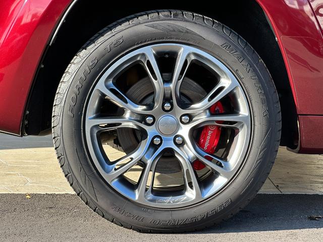 ジープ・グランドチェロキー SRT8 2019yモデル 正規ディーラー車 ワンオーナー パノラマサンルーフ ハーフレザーシート フルセグナビ AppleCarPlay&AndroidAuto ヒッチメンバー(16枚目)