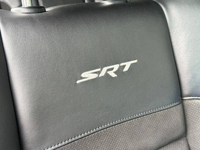 ジープ・グランドチェロキー SRT8 2019yモデル 正規ディーラー車 ワンオーナー パノラマサンルーフ ハーフレザーシート フルセグナビ AppleCarPlay&AndroidAuto ヒッチメンバー(28枚目)