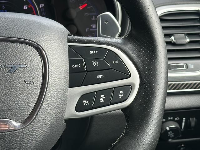 ジープ・グランドチェロキー SRT8 2019yモデル 正規ディーラー車 ワンオーナー パノラマサンルーフ ハーフレザーシート フルセグナビ AppleCarPlay&AndroidAuto ヒッチメンバー(38枚目)