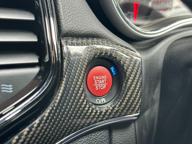 ジープ・グランドチェロキー SRT8 2019yモデル 正規ディーラー車 ワンオーナー パノラマサンルーフ ハーフレザーシート フルセグナビ AppleCarPlay&AndroidAuto ヒッチメンバー(39枚目)