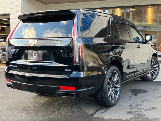 キャデラックエスカレード スポーツ 2021y・正規ディーラー車・ワンオーナー・自社管理ユーザー様・メーカー延長保証令和8年9月・整備記録簿R4 R5 R6 R7(D整備)・4WD ブラックレザー AKG36スピーカー カープレイ(10枚目)