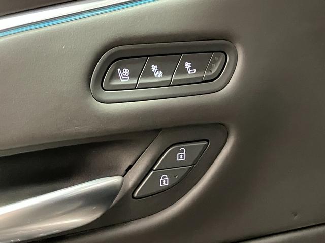 キャデラックエスカレード スポーツ 2021y・正規ディーラー車・ワンオーナー・自社管理ユーザー様・メーカー延長保証令和8年9月・整備記録簿R4 R5 R6 R7(D整備)・4WD ブラックレザー AKG36スピーカー カープレイ(28枚目)