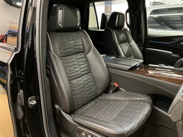 キャデラックエスカレード スポーツ 2021y・正規ディーラー車・ワンオーナー・自社管理ユーザー様・メーカー延長保証令和8年9月・整備記録簿R4 R5 R6 R7(D整備)・4WD ブラックレザー AKG36スピーカー カープレイ(38枚目)