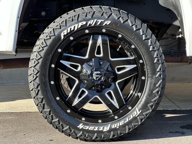 タンドラ ＳＲ５　２０１７ｙモデル・新車並行・４ＷＤ・張替ブラックハーフレザーアルパイン製（７ＤＶ）フルセグＳＤナビ・フリップダウンモニター・Ｆｕｅｌ　Ｏｆｆ－Ｒｏａｄ製Ｄ５５４　２０インチＡＷ（19枚目）