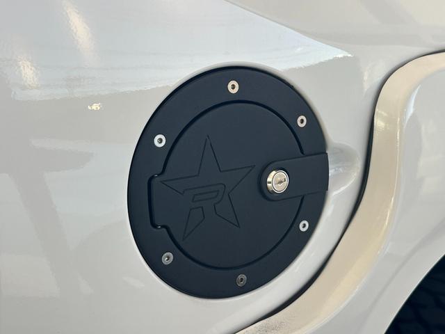 タンドラ ＳＲ５　２０１７ｙモデル・新車並行・４ＷＤ・張替ブラックハーフレザーアルパイン製（７ＤＶ）フルセグＳＤナビ・フリップダウンモニター・Ｆｕｅｌ　Ｏｆｆ－Ｒｏａｄ製Ｄ５５４　２０インチＡＷ（22枚目）