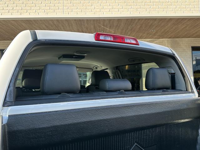 タンドラ ＳＲ５　２０１７ｙモデル・新車並行・４ＷＤ・張替ブラックハーフレザーアルパイン製（７ＤＶ）フルセグＳＤナビ・フリップダウンモニター・Ｆｕｅｌ　Ｏｆｆ－Ｒｏａｄ製Ｄ５５４　２０インチＡＷ（23枚目）