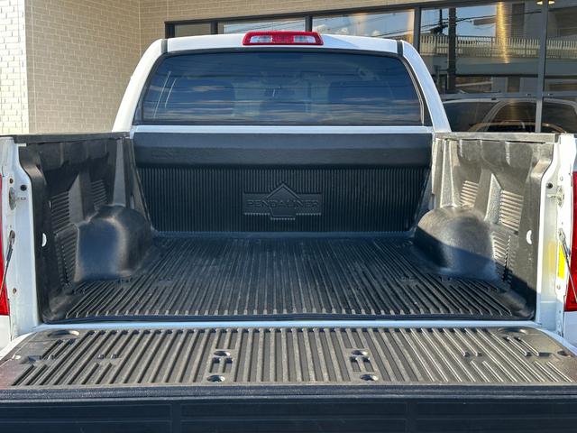 タンドラ ＳＲ５　２０１７ｙモデル・新車並行・４ＷＤ・張替ブラックハーフレザーアルパイン製（７ＤＶ）フルセグＳＤナビ・フリップダウンモニター・Ｆｕｅｌ　Ｏｆｆ－Ｒｏａｄ製Ｄ５５４　２０インチＡＷ（27枚目）
