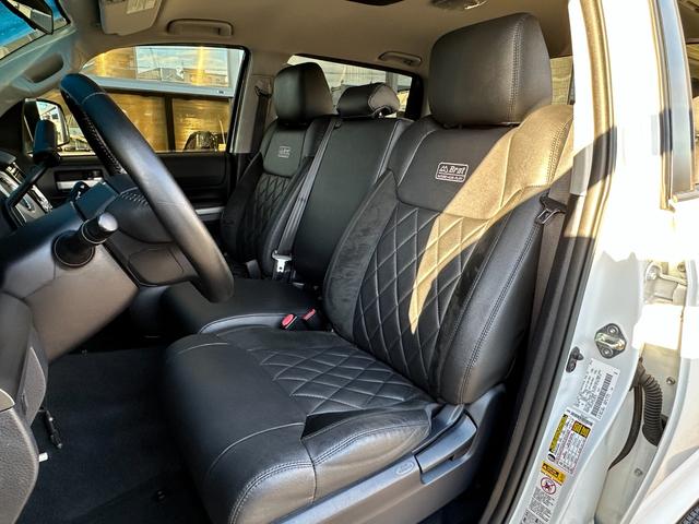 タンドラ ＳＲ５　２０１７ｙモデル・新車並行・４ＷＤ・張替ブラックハーフレザーアルパイン製（７ＤＶ）フルセグＳＤナビ・フリップダウンモニター・Ｆｕｅｌ　Ｏｆｆ－Ｒｏａｄ製Ｄ５５４　２０インチＡＷ（29枚目）